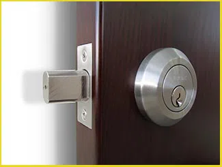Bellflower Locksmith Service Bellflower, CA 562-566-4247 - 17-66-deadbolt